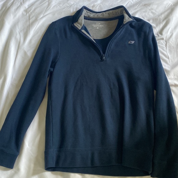 Vineyard Vines Quarter Zip - Picture 1 of 1
